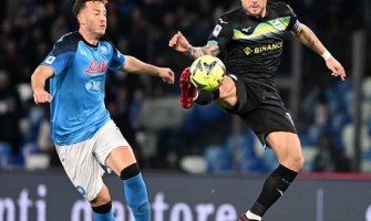 Neapol poražena Laziem na stadionu Maradona