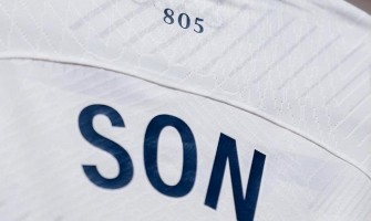 Potisk 805 na zadní straně dresu!