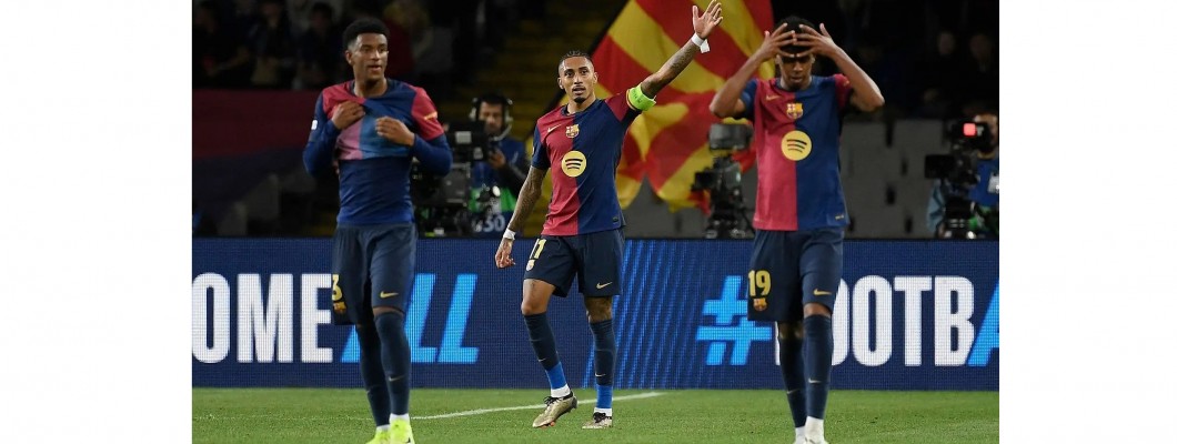 Raphinha slaví 100 zápasů s hattrickem