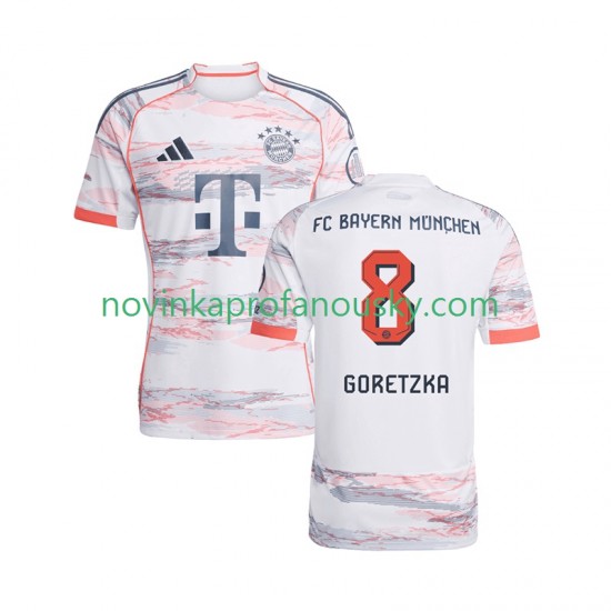 FC Bayern Mnichov Dres Leon Goretzka 8 Venkovní Fotbalové Dresy pro Muže 2025-2026 Krátký rukáv