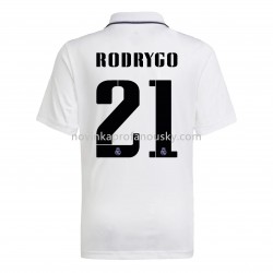 Real Madrid Dres Rodrygo 21 Domácí Fotbalové Dresy pro Muže 2022-2023 Krátký Rukáv